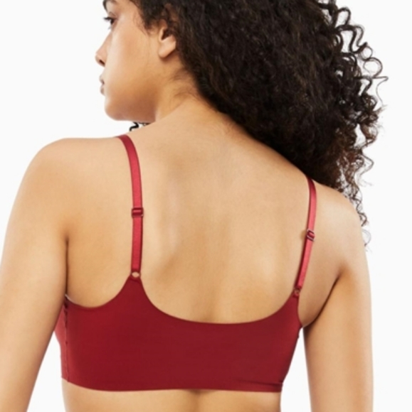 $59 Calvin Klein set seamless Invisible Bra and Thong Set. XS QF5753/ D3428. - Picture 3 of 8